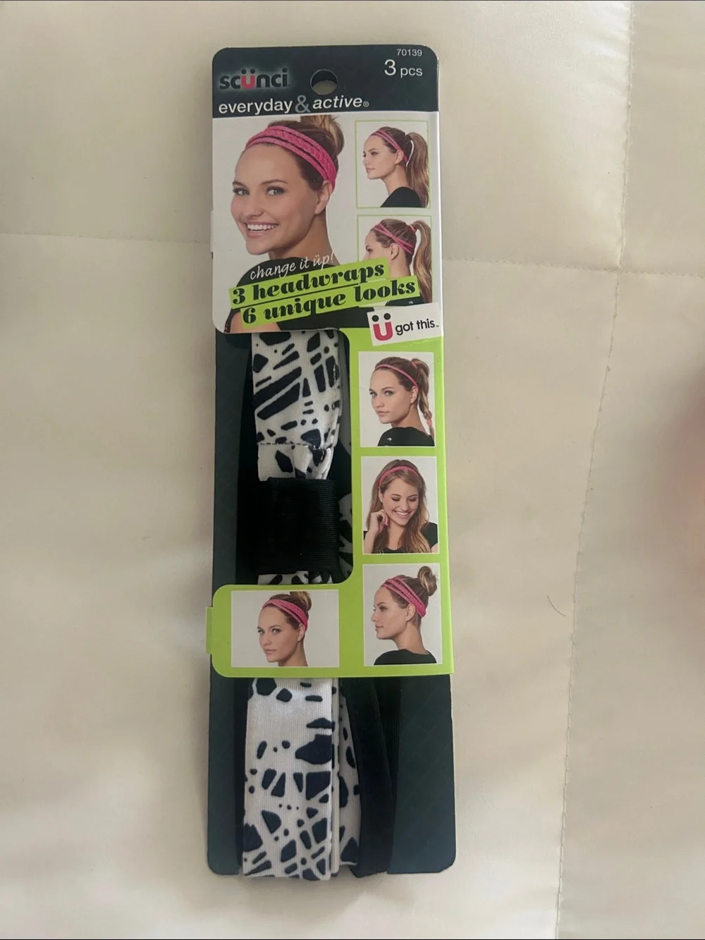 scunci Black & White Spider Web Bow with Coordinating Headwraps